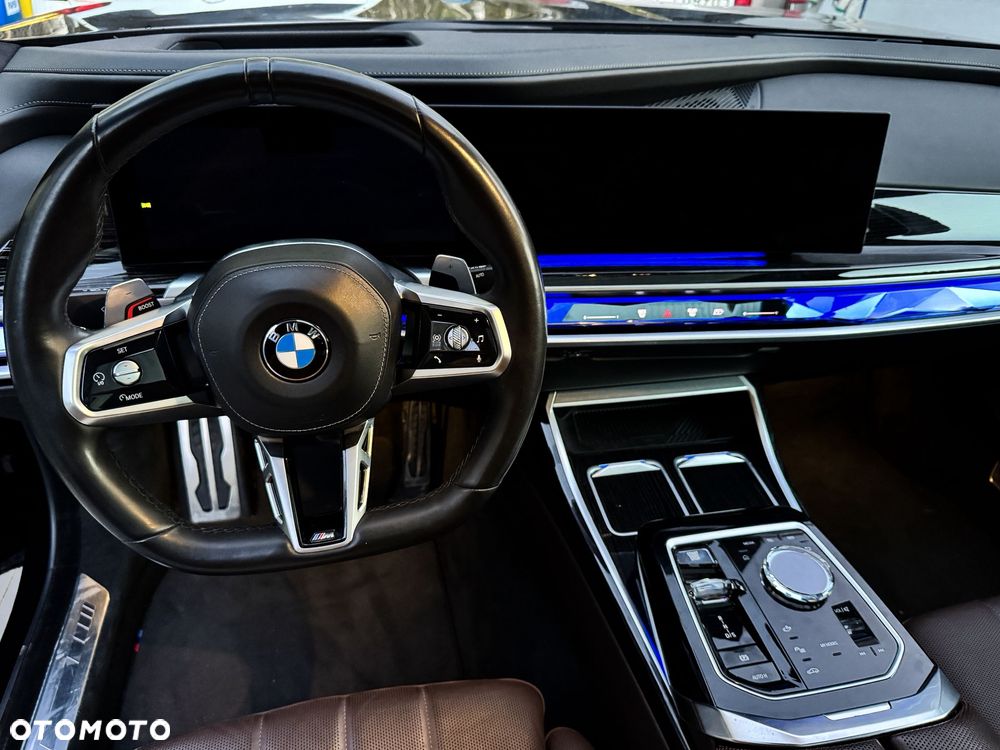BMW Seria 7 740d xDrive - 18