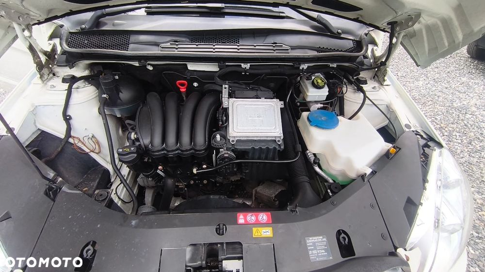 Mercedes-Benz Klasa B 180 BlueEFFICIENCY - 21