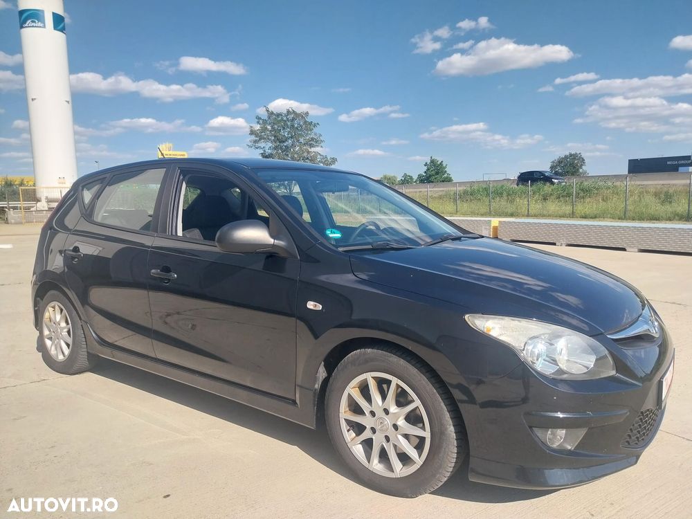 Hyundai i30 1.4 FIFA WM Edition - 2