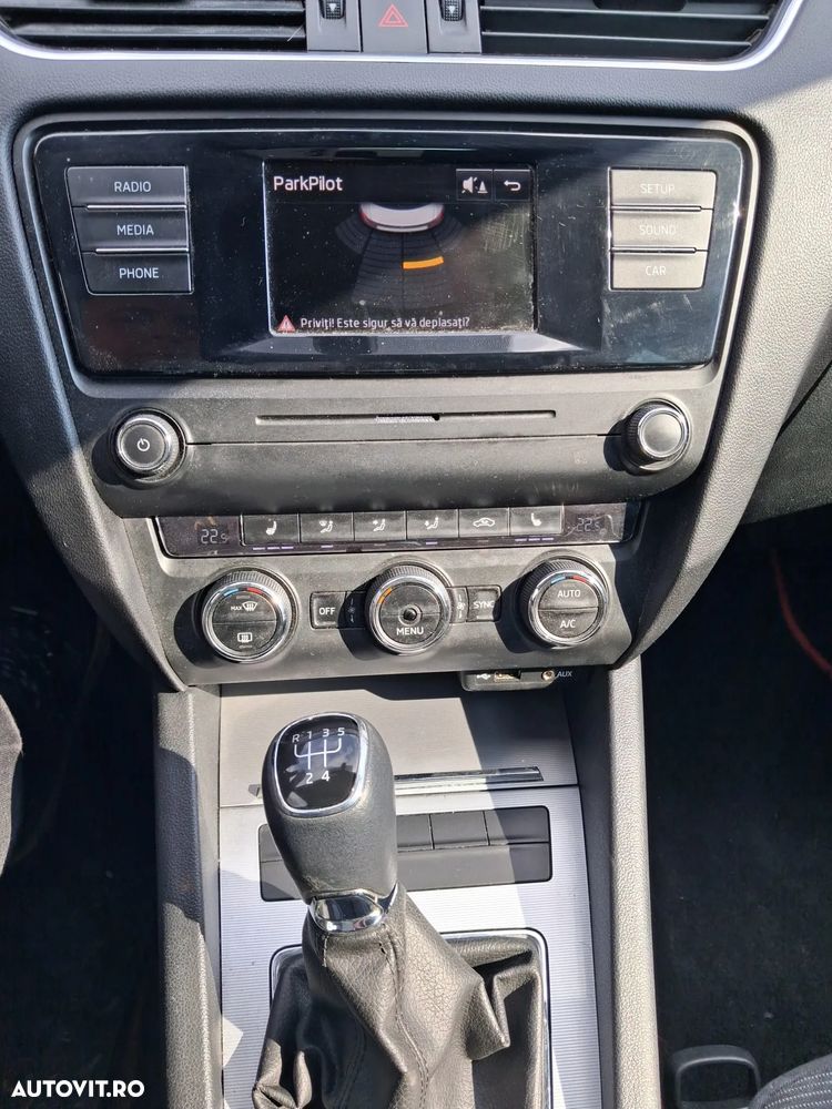 Skoda Octavia 1.6 TDI Ambition - 10