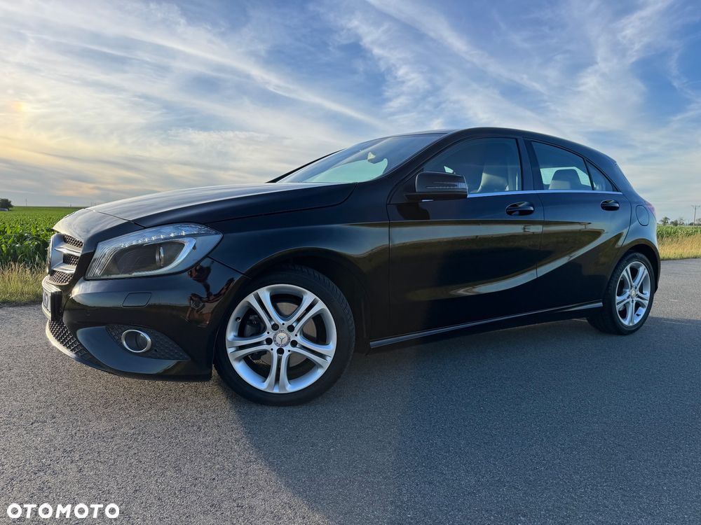Mercedes-Benz Klasa A 180 7G-DCT Activity Edition - 39