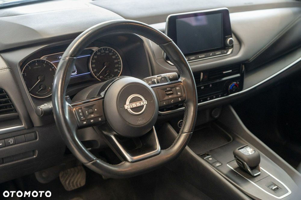 Nissan Qashqai - 10