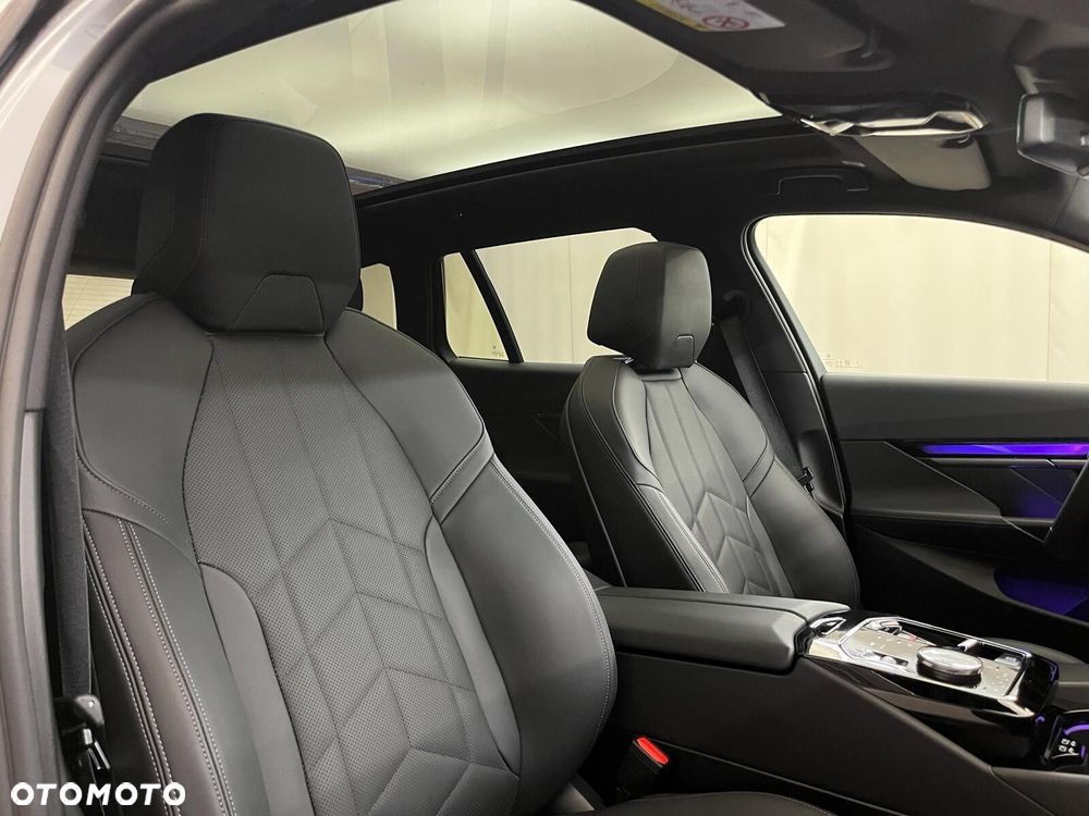 BMW Seria 5 520d xDrive mHEV M Sport - 39