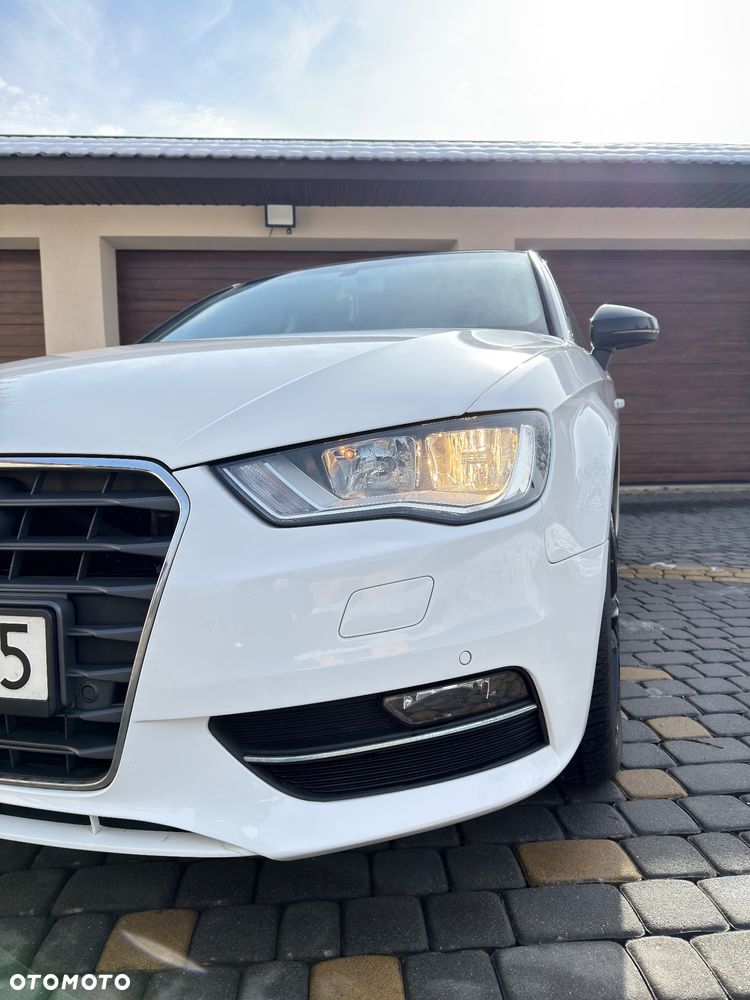 Audi A3 Sportback 2.0 TDI - 3