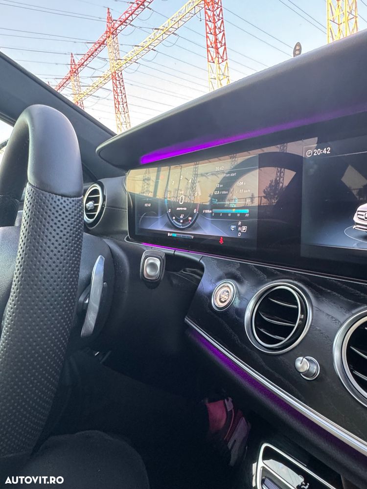 Mercedes-Benz E 220 d 4MATIC Aut. - 11
