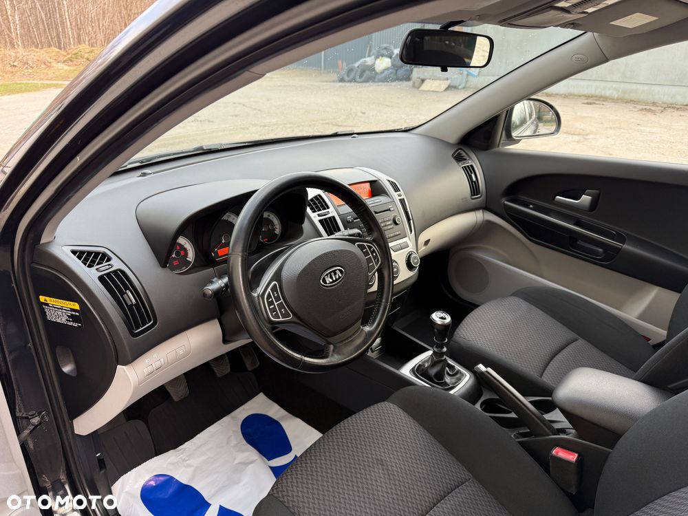 Kia Ceed 1.6 CVVT EX - 22