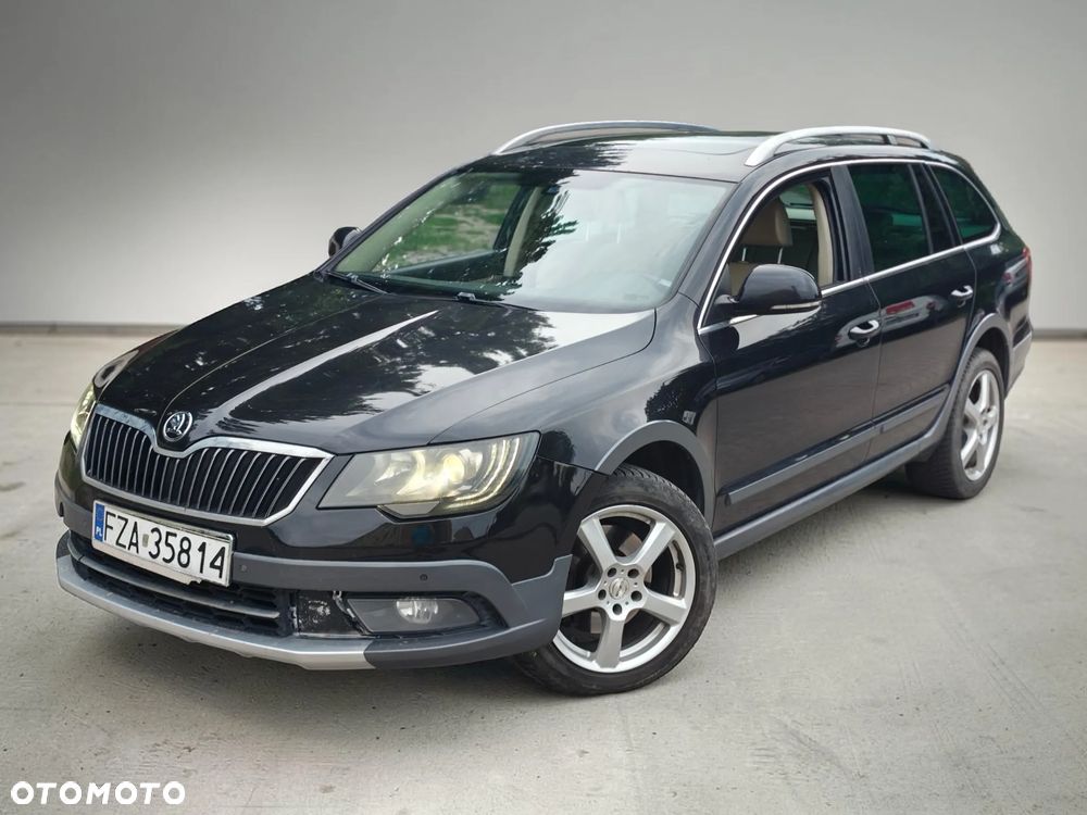 Skoda Superb 2.0 TDI 4x4 Platinum Outdoor DSG - 2