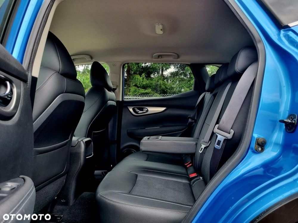 Nissan Qashqai 1.2 DIG-T Tekna EU6 - 10