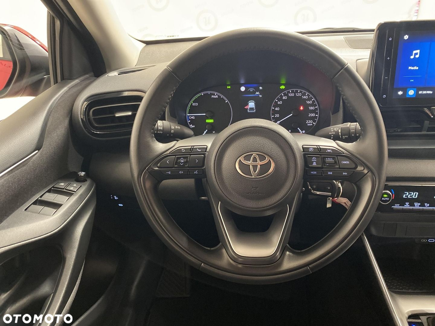 Toyota Yaris Hybrid 1.5 Comfort - 12
