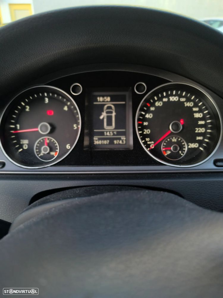 VW Passat Variant 1.6 TDI BlueMotion - 7