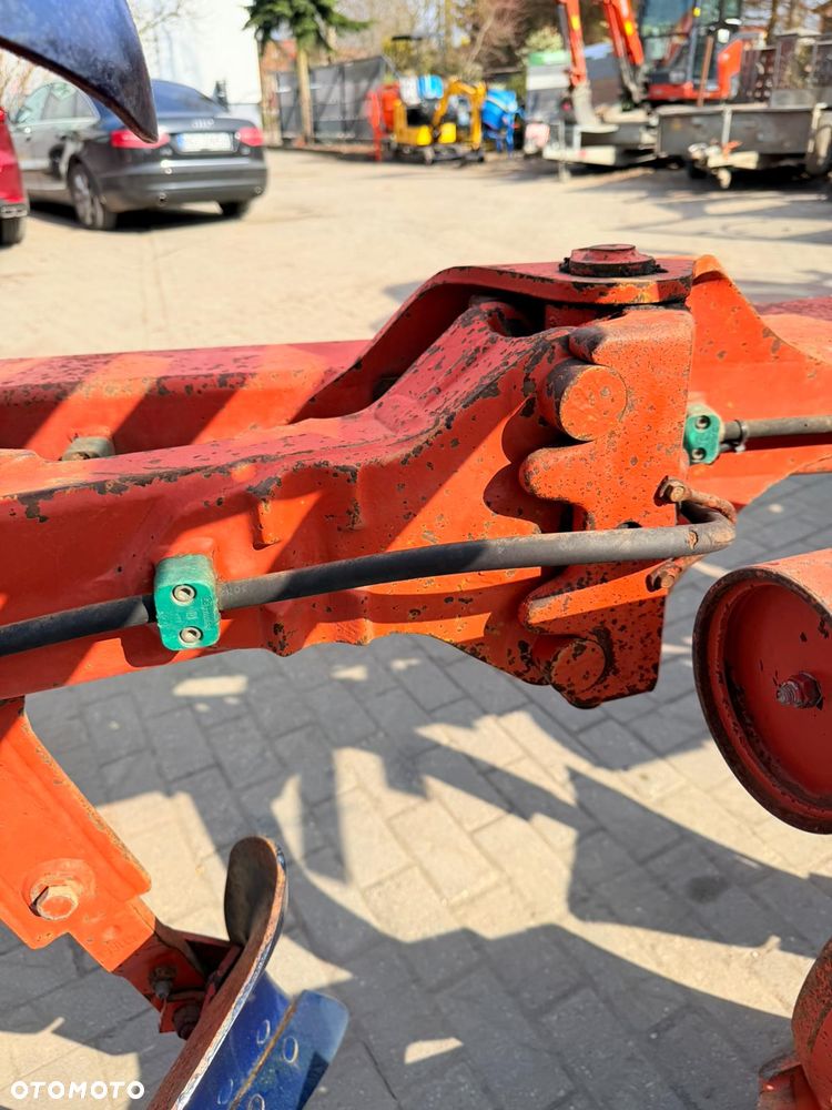 Kuhn VARI - MASTER 120, 4+1 - 17