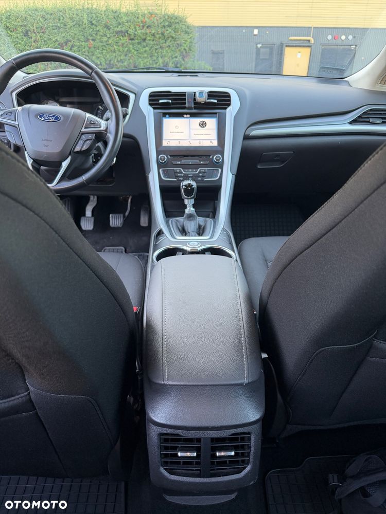 Ford Mondeo 1.5 EcoBoost Trend - 10