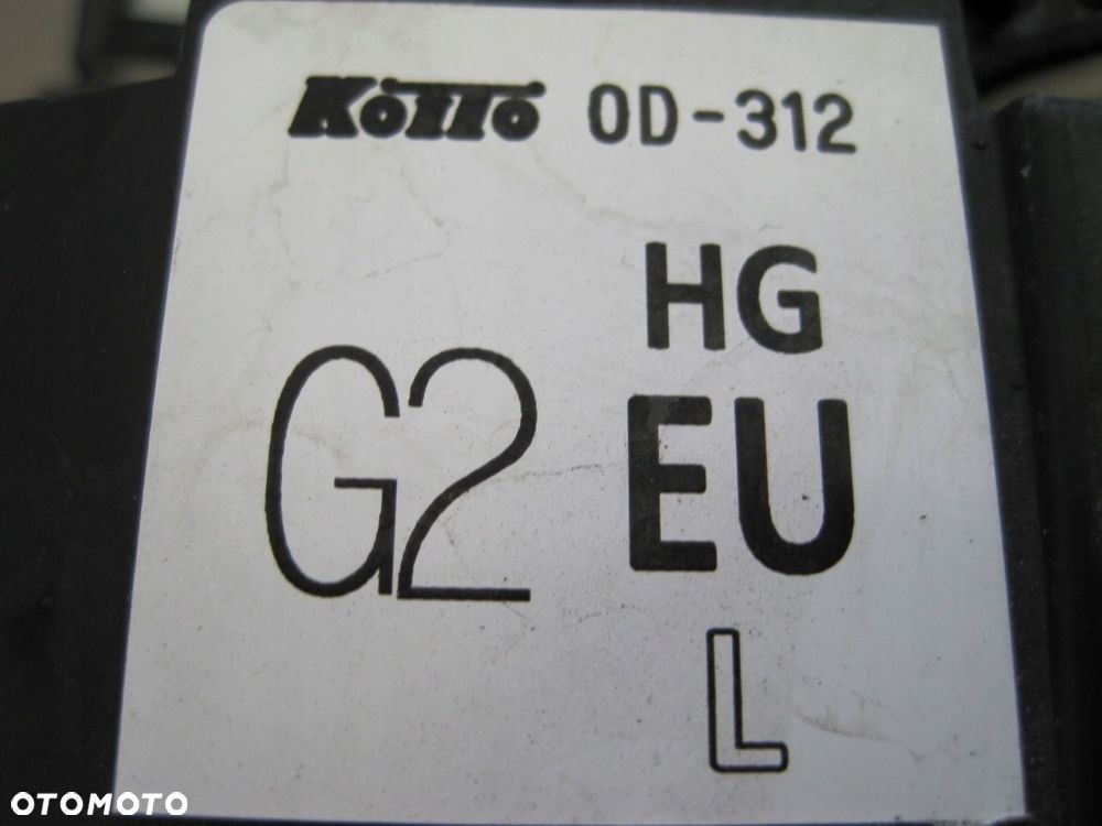 Lampa Lampy PRAWA LEWA TOYOTA YARIS CROSS - 8