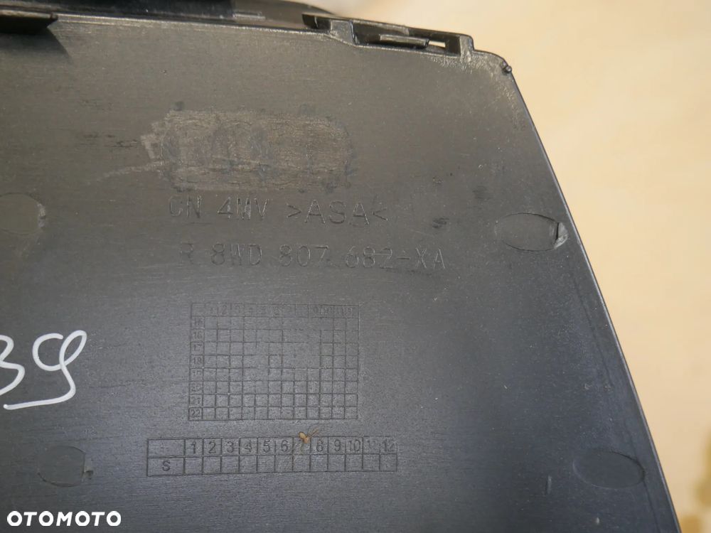 KRATKA ZDERZAKA ATRAPA BOCZNA PRAWA AUDI A4 B9 8WD807682 - 3