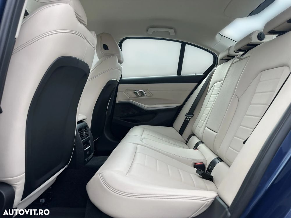 BMW Seria 3 320e Aut. - 13