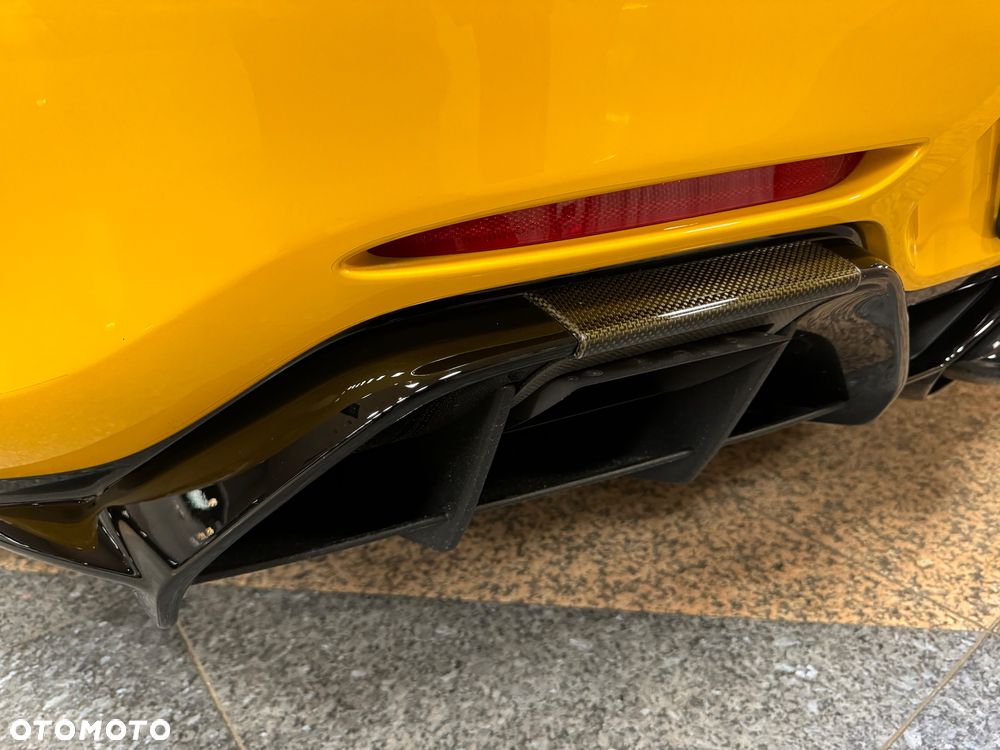 Mercedes-Benz AMG GT R - 10