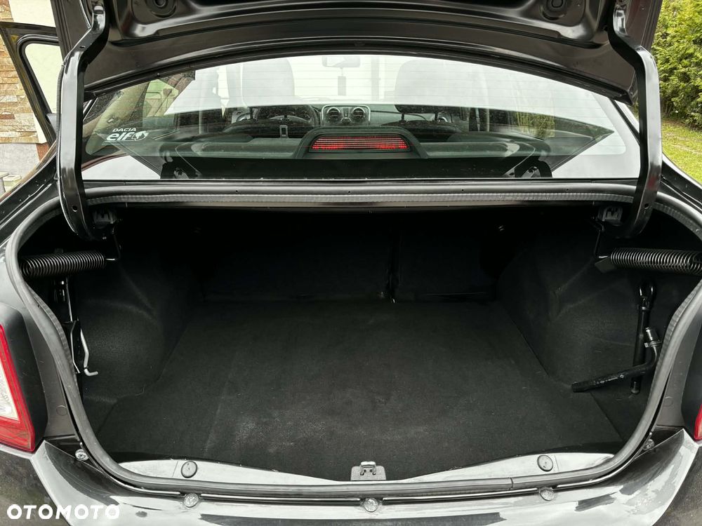 Dacia Logan 1.2 16V Ambiance - 9