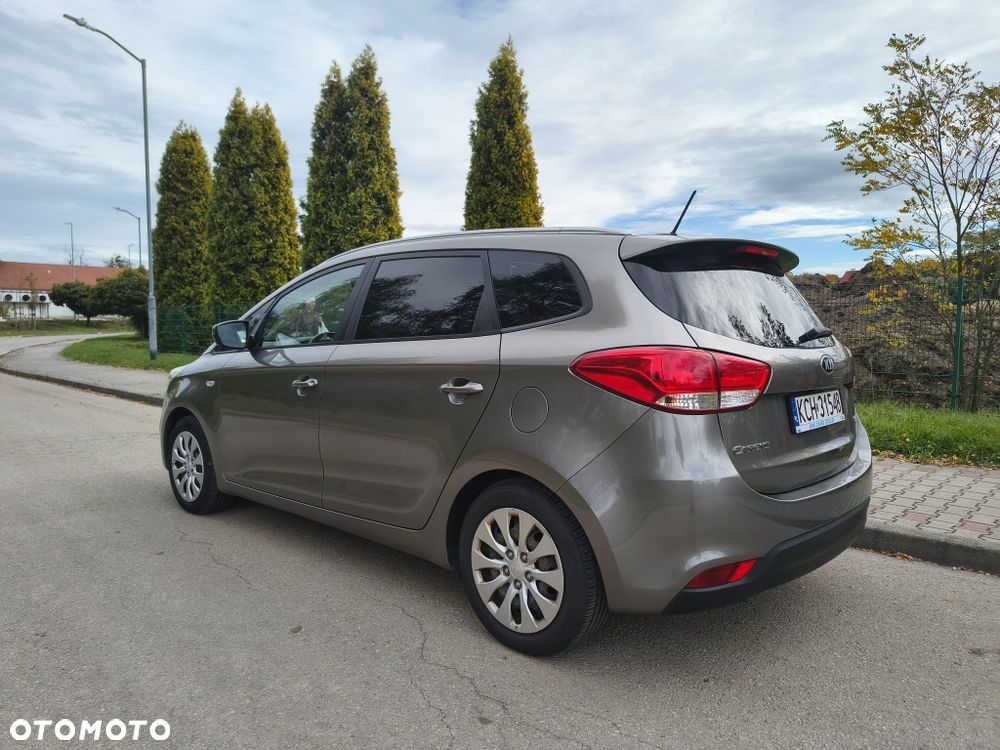 Kia Carens 2014 photo 2