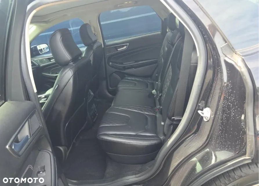 Ford Edge - 9