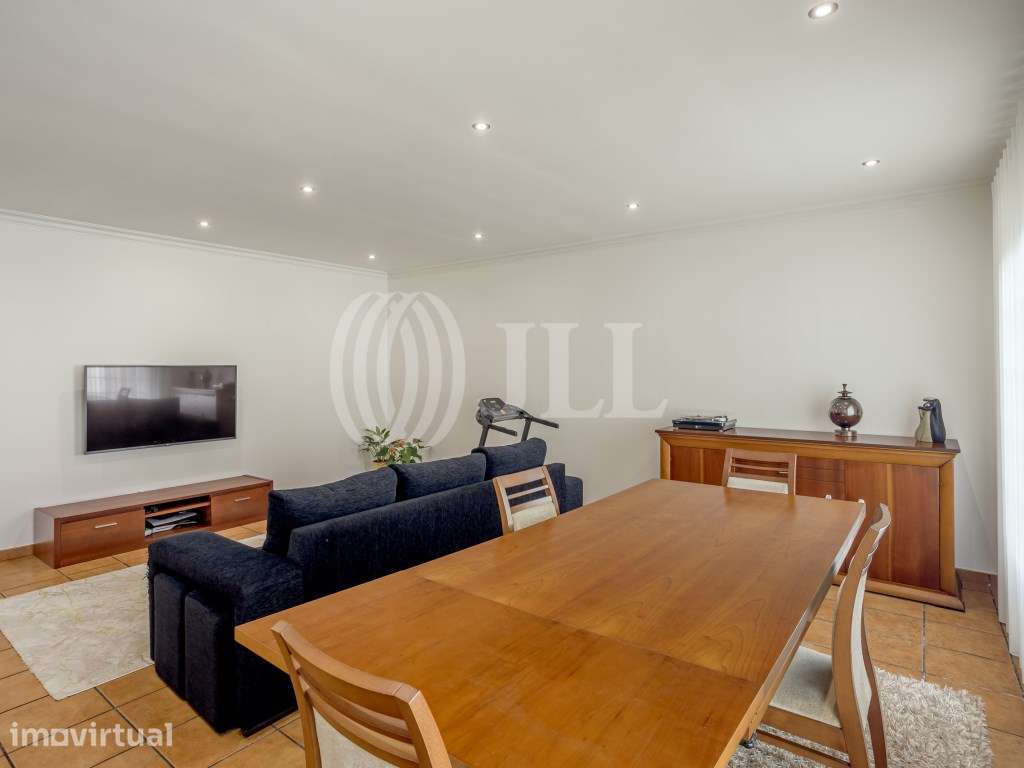 Moradia T4 com jardim e garagem, Adão Lobo, Cadaval - Grande imagem: 4/26