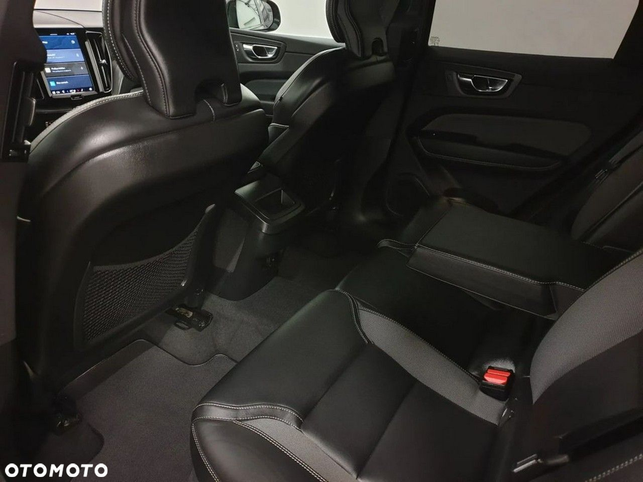 Volvo XC 60 B4 D Geartronic RDesign - 24