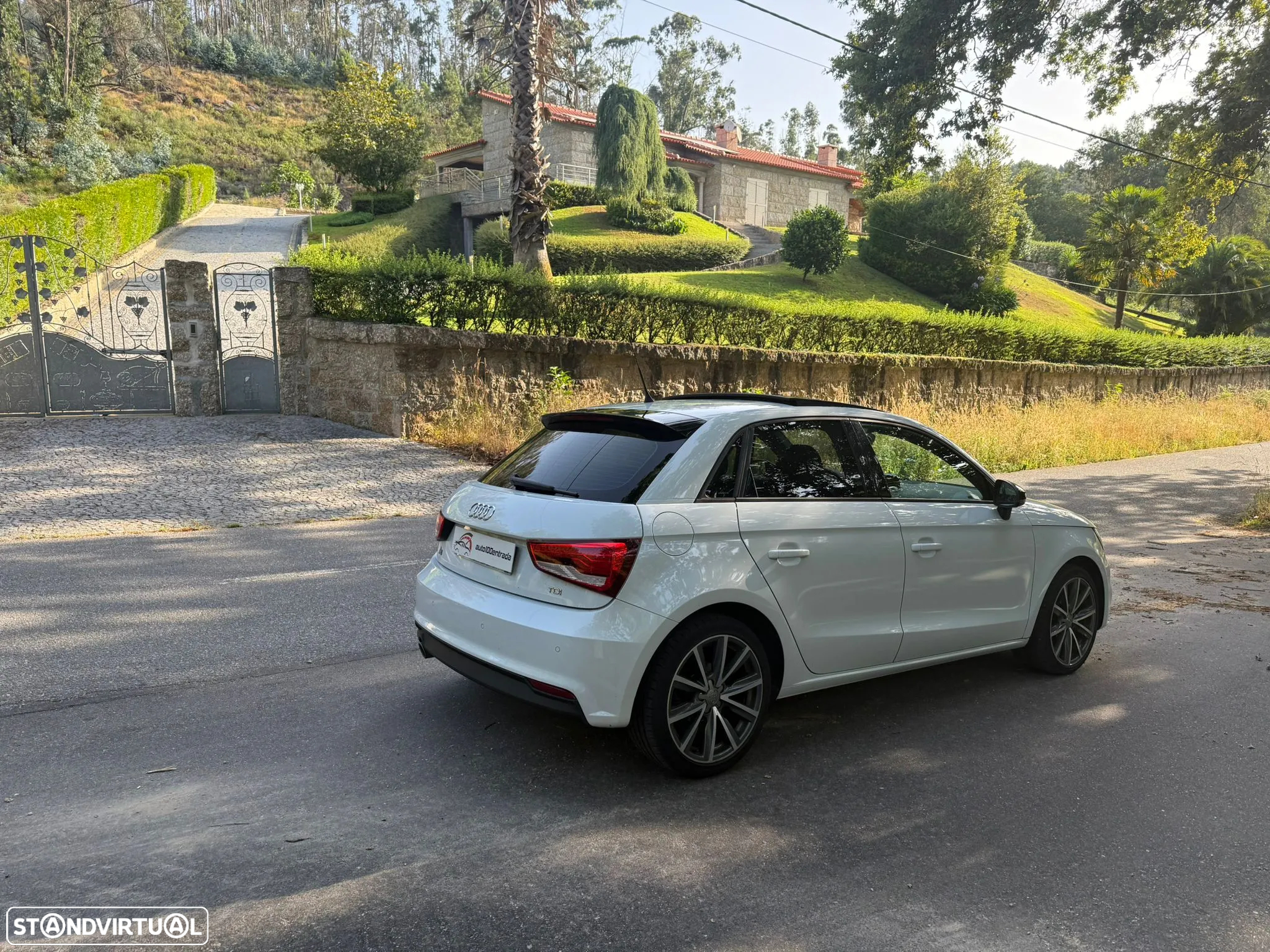 Audi A1 Sportback 1.6 TDI S line edition - 6