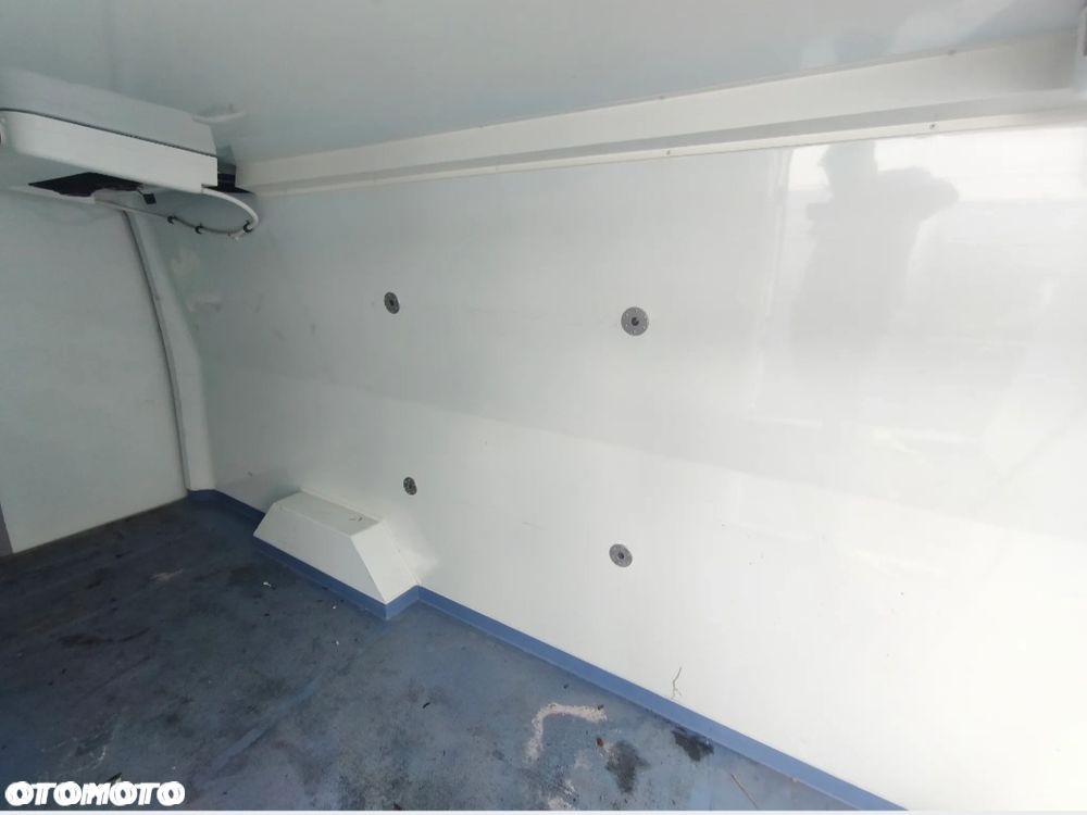 Chłodnia, zabudowa, izolacja chłodnicza Trimat z Mercedes Sprinter 907 MAX 2024r. - 3