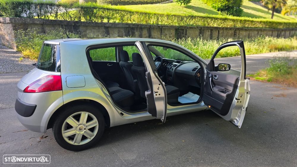 Renault Mégane 1.5 dCi SL Sportway - 22