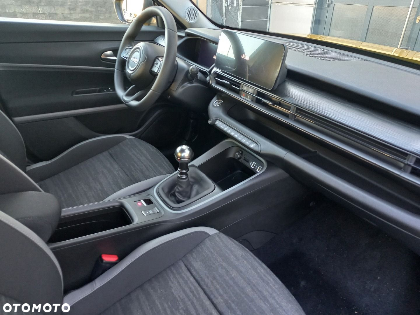 Jeep Avenger 1.2 GSE T3 Longitude FWD - 14