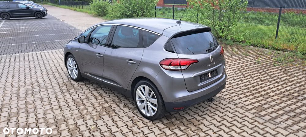 Renault Scenic - 9