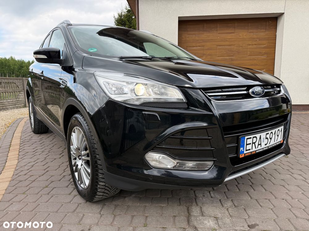 Ford Kuga 2.0 TDCi 2x4 Titanium - 24