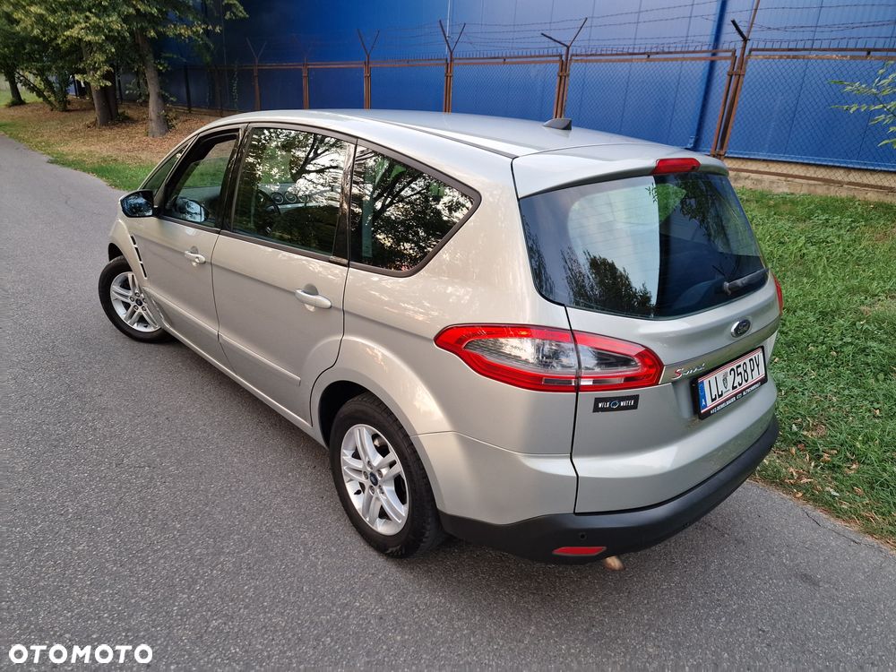 Ford S-Max 2.0 TDCi DPF Titanium X - 17