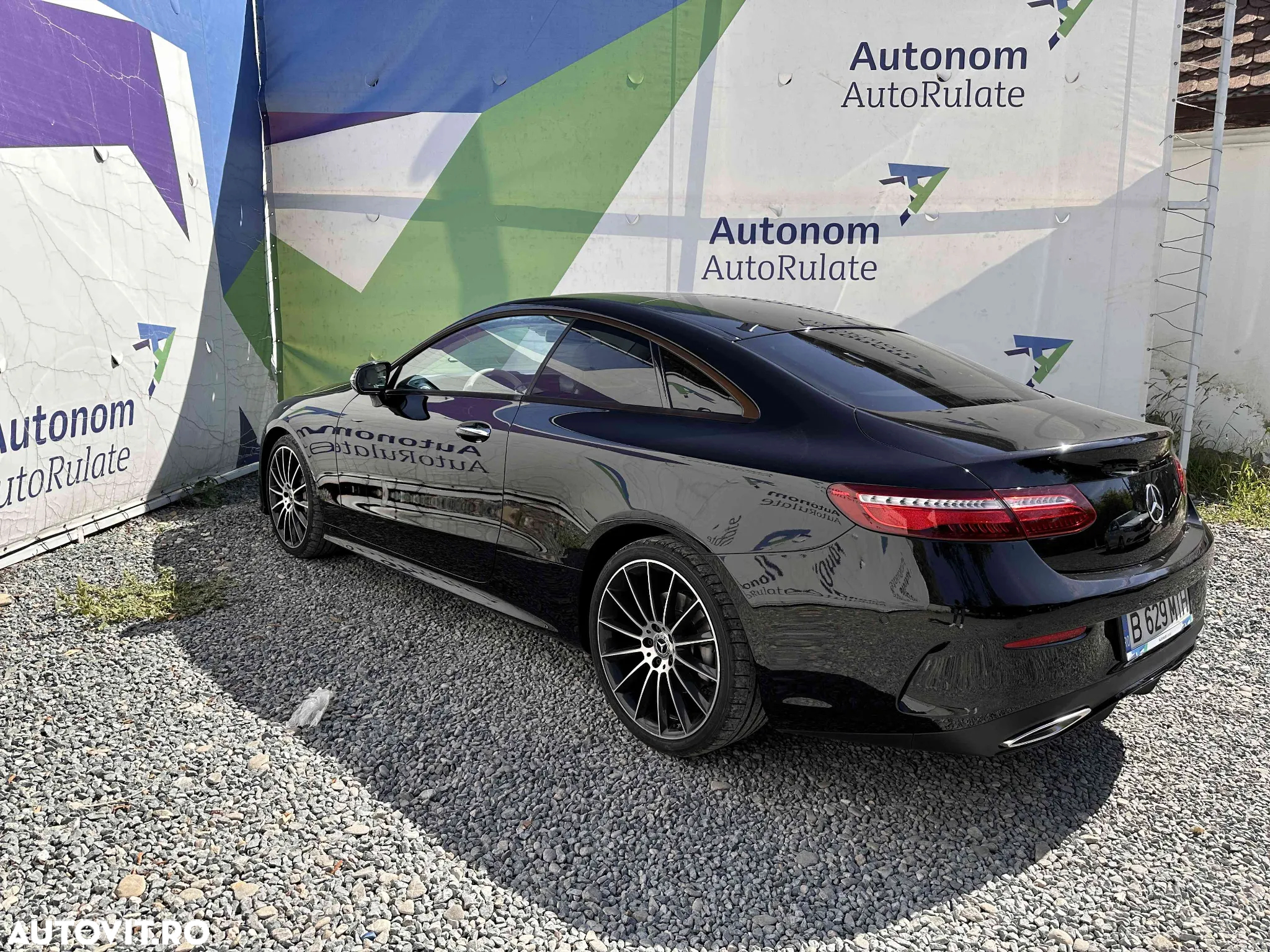 Mercedes-Benz E - 14