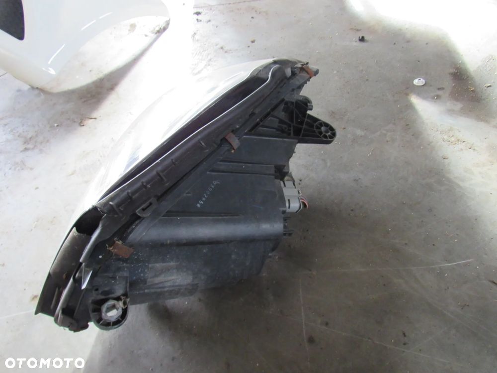 mercedes w205 c klasa przednia lewa prawa lampa uk - 10