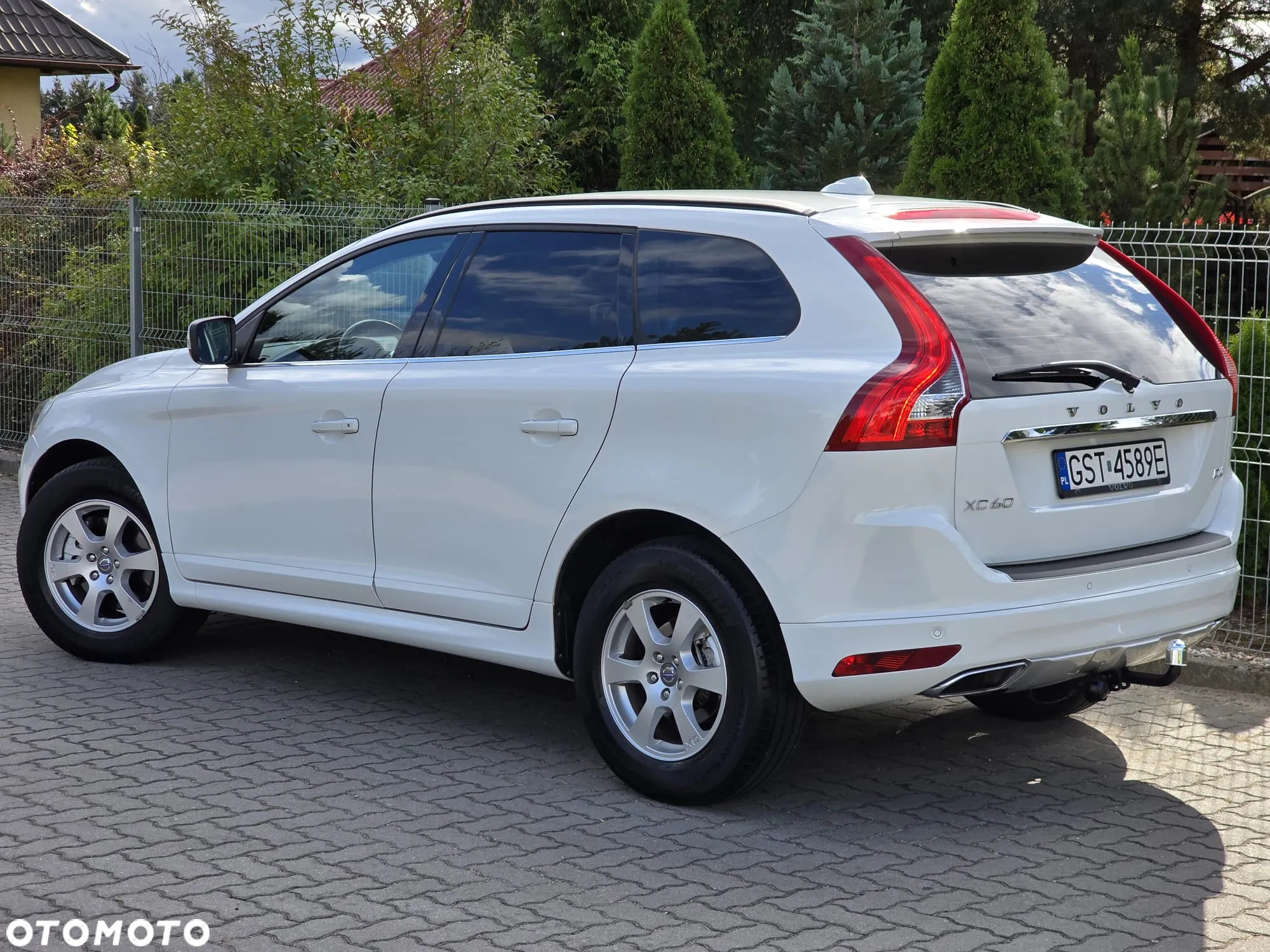 Volvo XC 60 D4 Momentum - 9