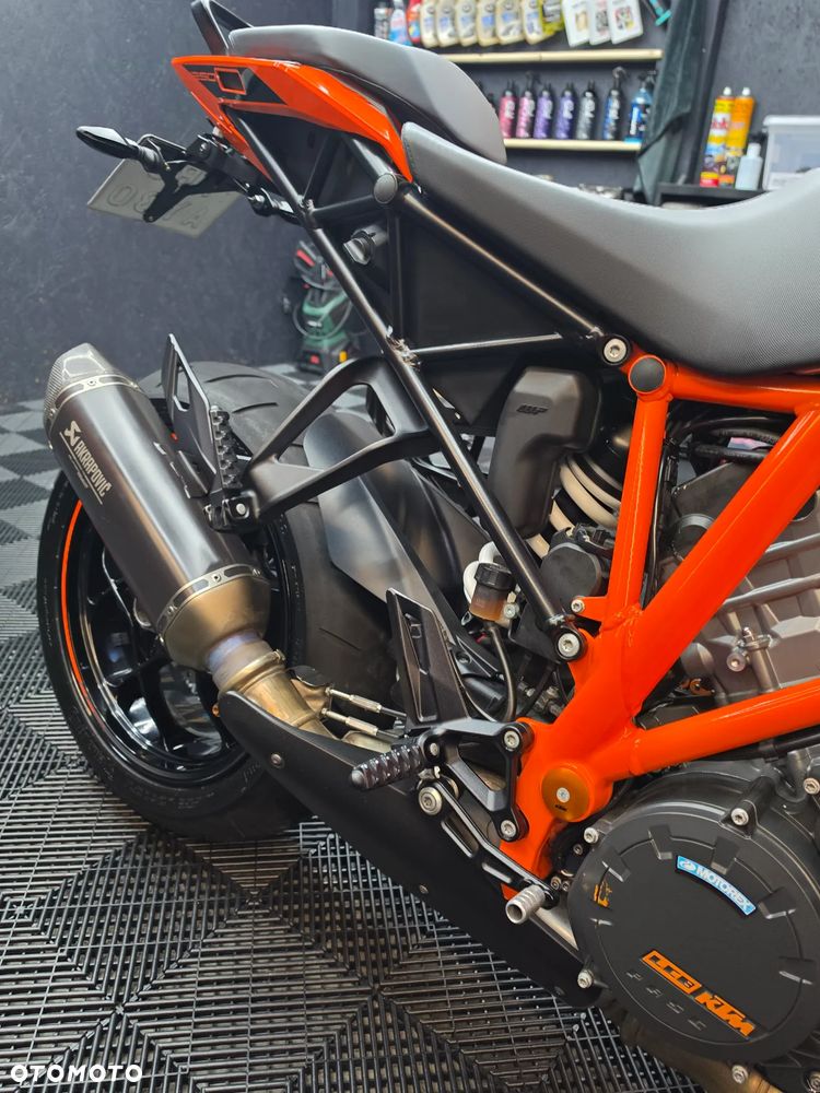 KTM Super Duke - 25