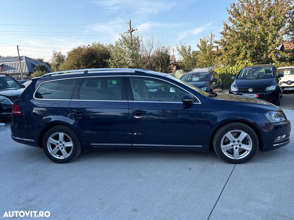 Volkswagen Passat Variant 2.0 TDI Blue TDI Highline - 5