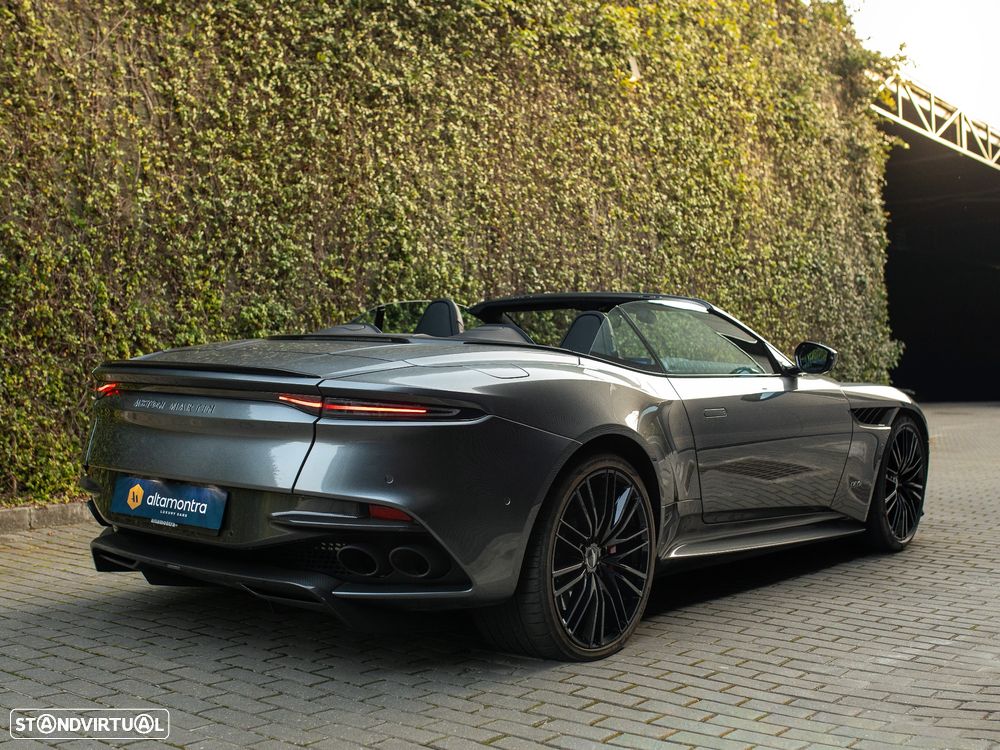 Aston Martin DBS Volante Superleggera - 15