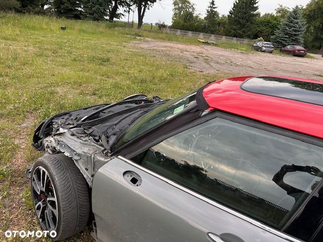 MINI John Cooper Works - 25
