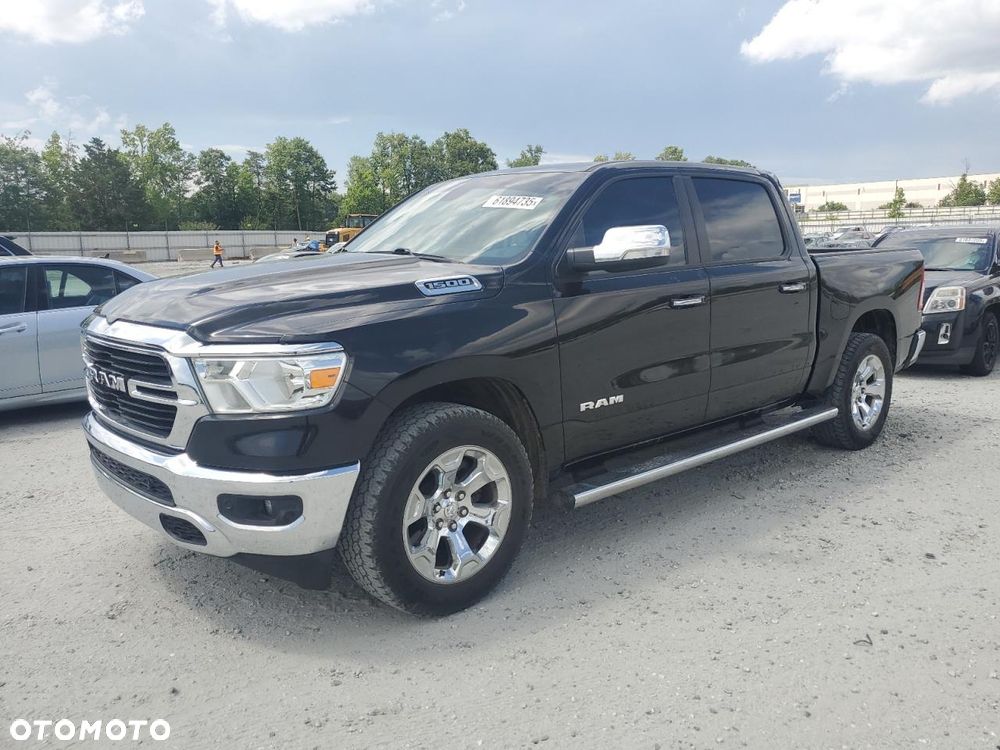 RAM 1500 - 18