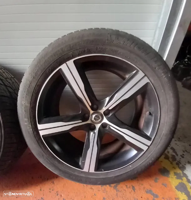 Jantes Volvo V60 275/45R20 - 5
