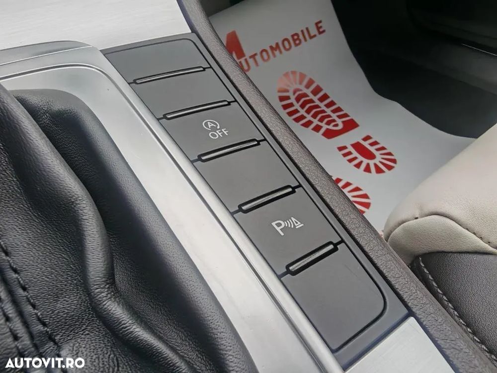 Volkswagen Passat CC 2.0 TDI DSG Blue TDI - 14