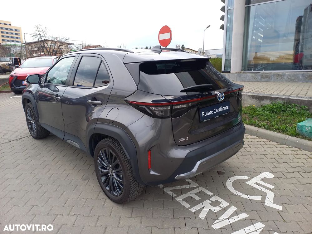 Toyota Yaris Cross 1.5 VVT-i HSD 4x4 Exclusive Adventure - 5
