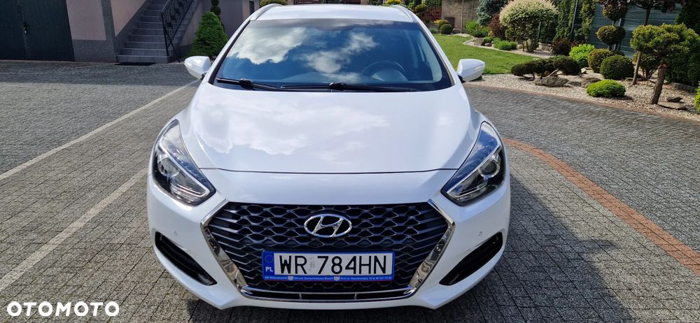Hyundai i40 Kombi blue 1.6 CRDi DCT Space - 9