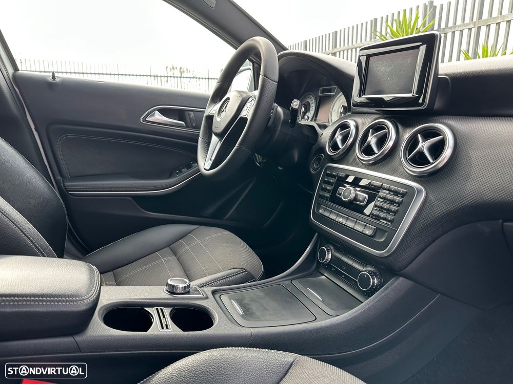 Mercedes-Benz A 180 CDI 7G-DCT Urban - 15