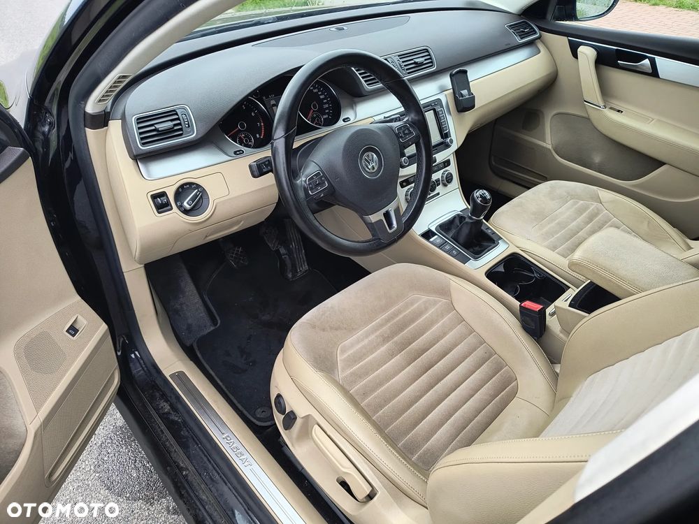 Volkswagen Passat 1.4 TSI Highline - 14