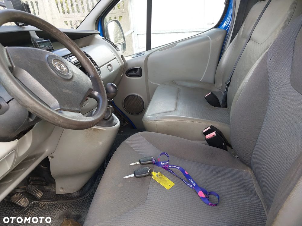 Opel Vivaro - 4