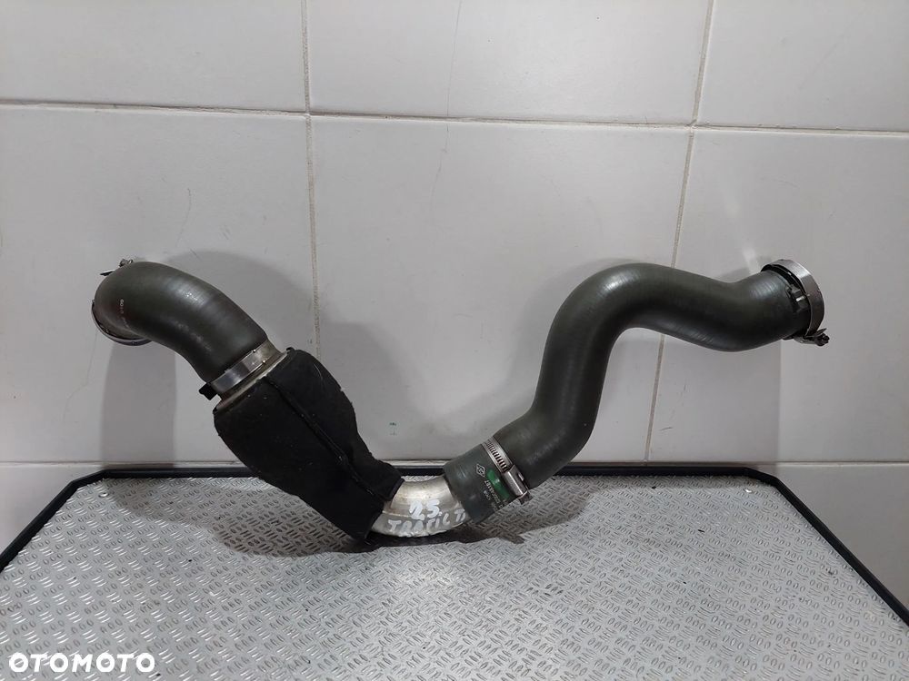 PRZEWÓD POWIETRZA DOŁADOWANIA RENAULT TRAFIC II 2 R2010 2,5 DCI NR 8200648187