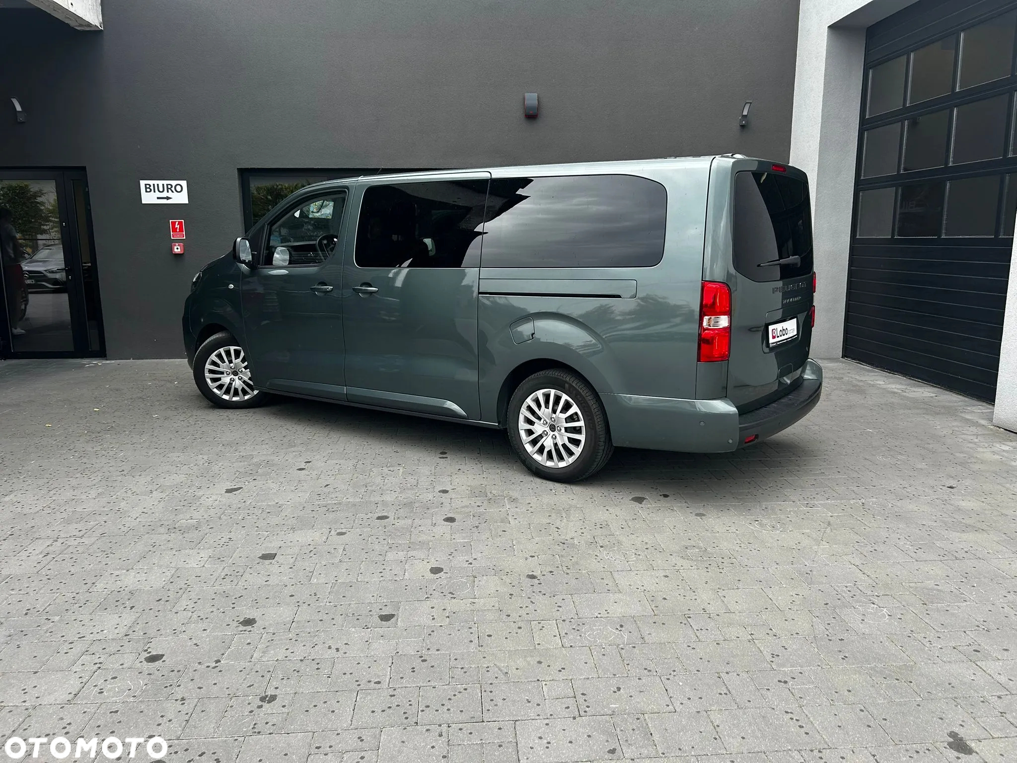 Peugeot Traveller 2.0 BlueHDi Long Allure - 6