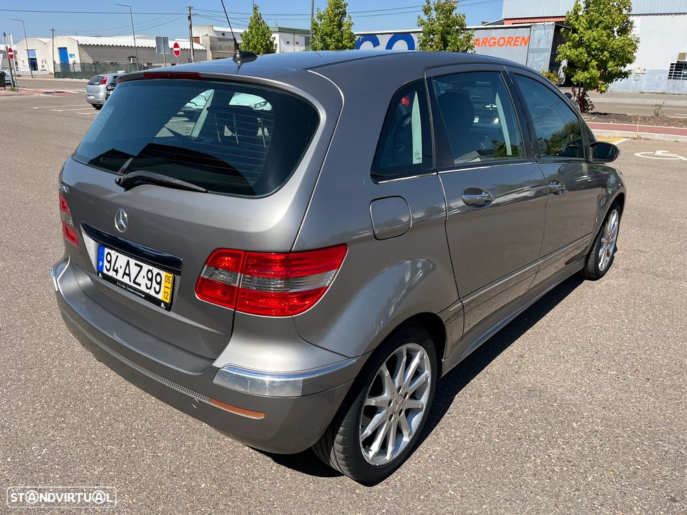 Mercedes-Benz B 150 Standard - 5